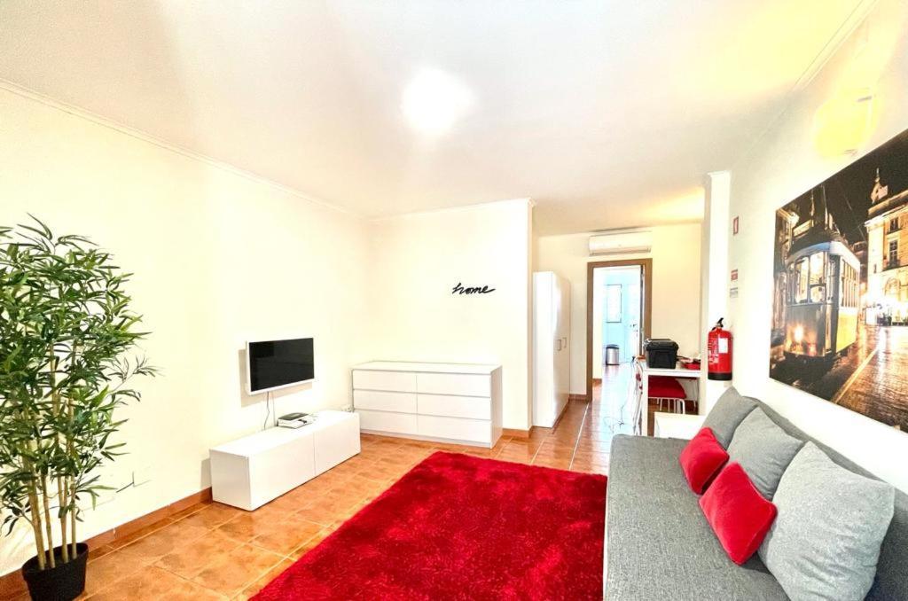 Lisboa, Central Lisbon, Charming Patio House, , Wifi, Air Conditioning, Near Metro, By Ig Luaran gambar